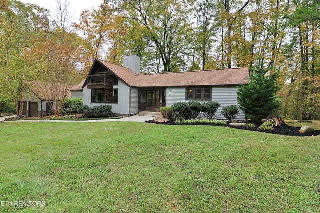 253 Hilltop Drive, Oneida, TN 37841