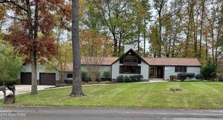 253 Hilltop Drive, Oneida, TN 37841