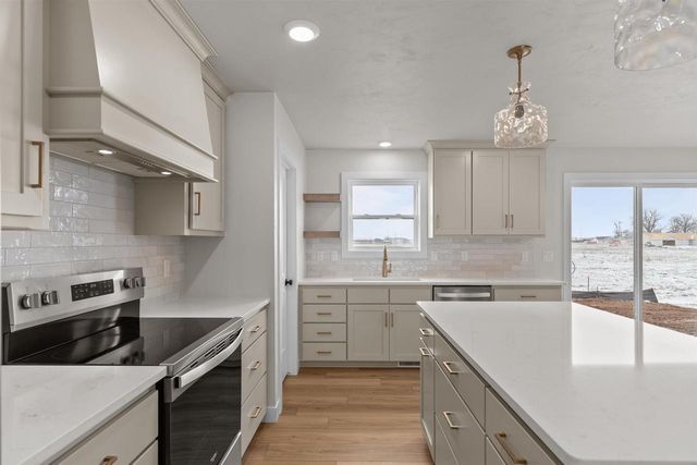 N3976 WETTERING WAY, Kaukauna, WI 54130