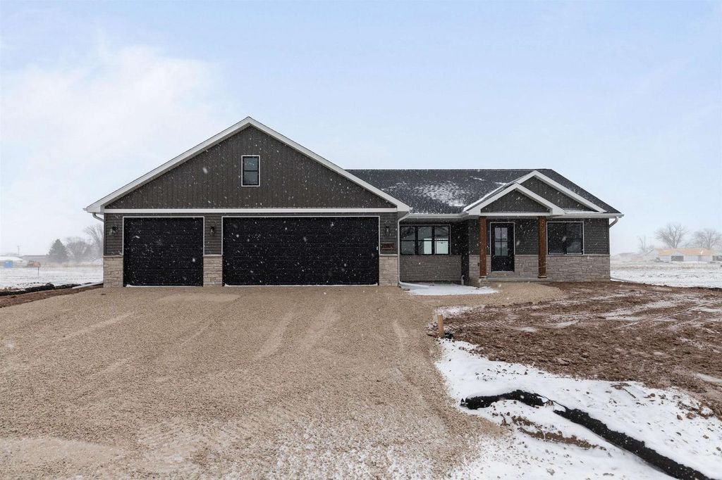 N3976 WETTERING WAY, Kaukauna, WI 54130