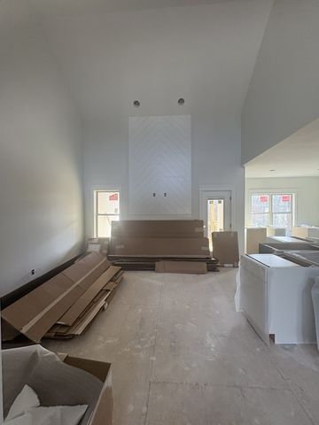 353 Young Lane, Pleasant View, TN 37146