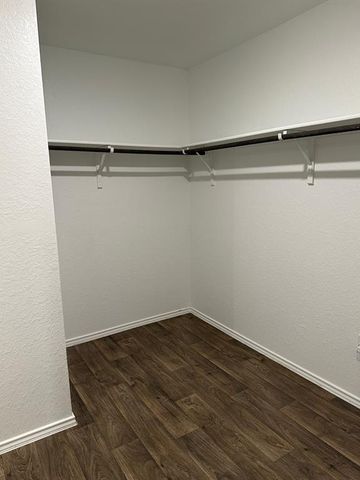 15012 Siberian Elm LN, Austin, TX 78724