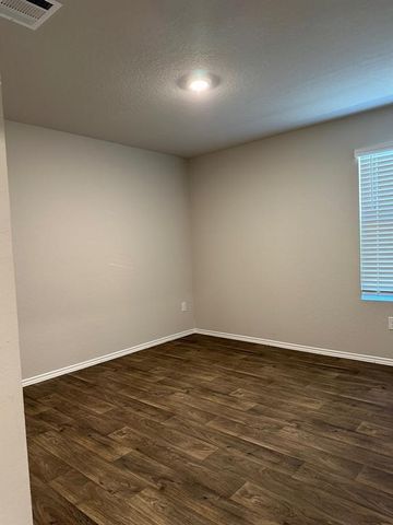 15012 Siberian Elm LN, Austin, TX 78724