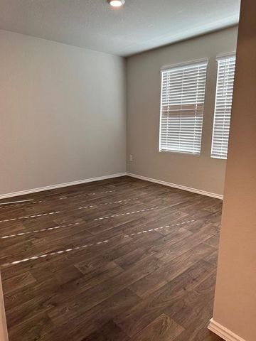 15012 Siberian Elm LN, Austin, TX 78724