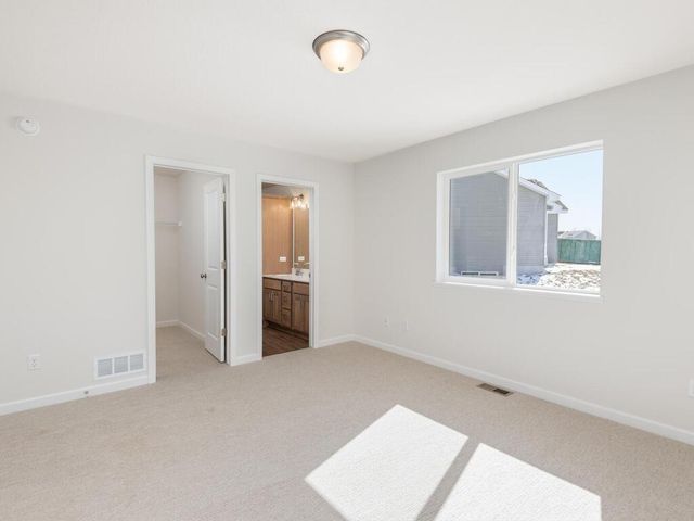 501 Tanner Drive, Waverly, MN 55390