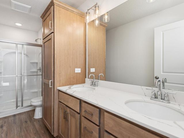 501 Tanner Drive, Waverly, MN 55390