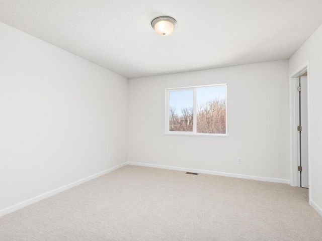 501 Tanner Drive, Waverly, MN 55390