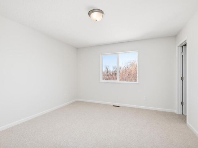 501 Tanner Drive, Waverly, MN 55390