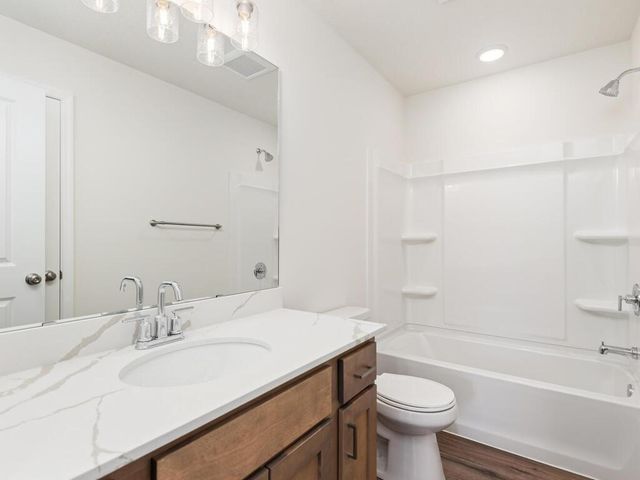 501 Tanner Drive, Waverly, MN 55390