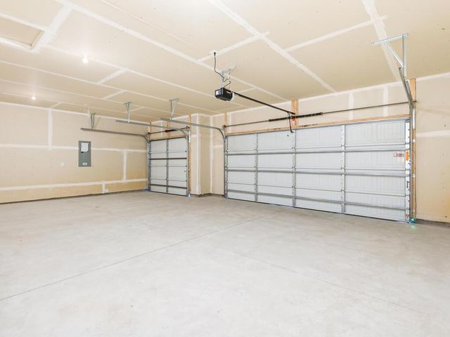 501 Tanner Drive, Waverly, MN 55390