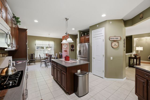 12856 Tahoe Drive, Huntley, IL 60142
