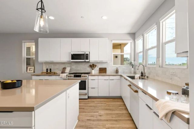 1066 Canal Street, Oxnard, CA 93035