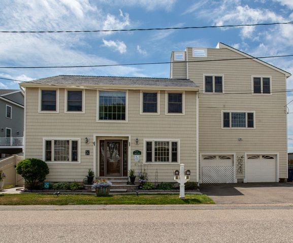 7-11 Redman Street, Hampton, NH 03842