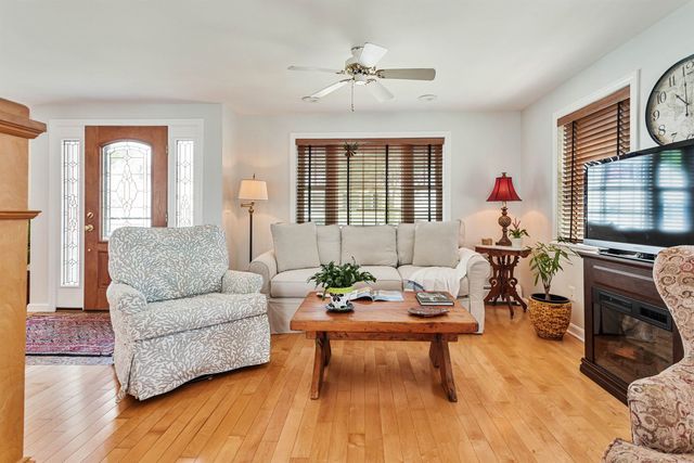 7-11 Redman Street, Hampton, NH 03842