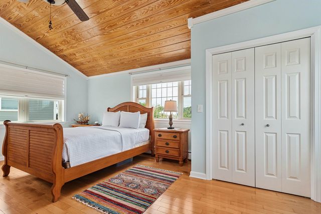 7-11 Redman Street, Hampton, NH 03842