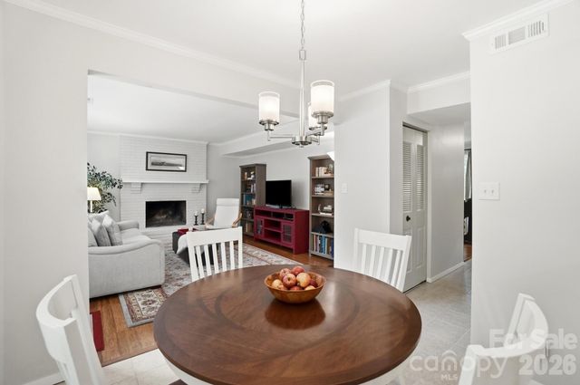 8211 Mahogany Drive, Charlotte, NC 28227
