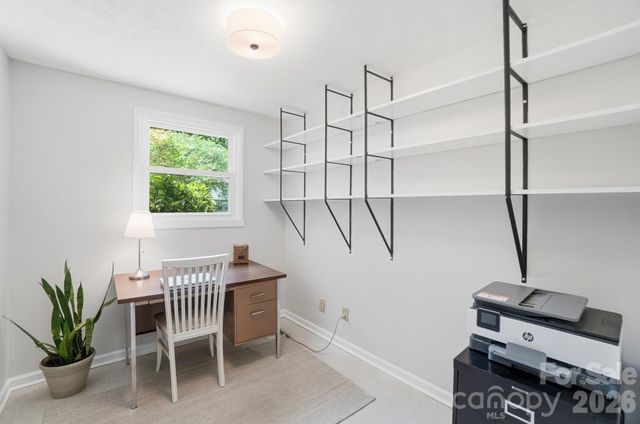 8211 Mahogany Drive, Charlotte, NC 28227