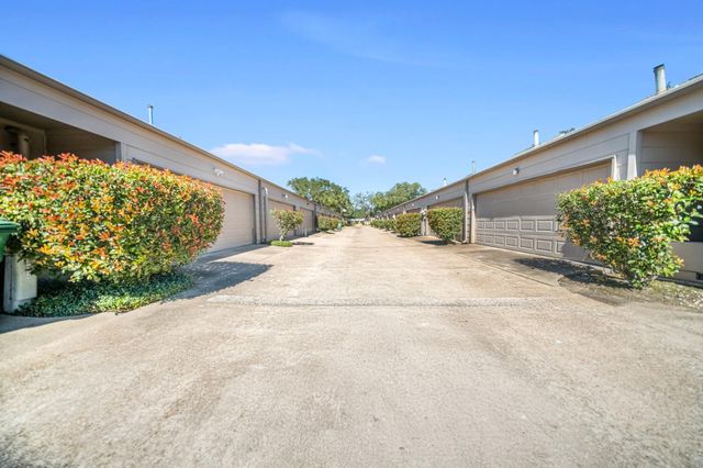 5814 Langfield Road 5814, Houston, TX 77092