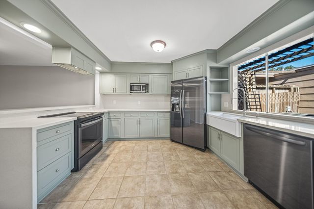 5814 Langfield Road 5814, Houston, TX 77092