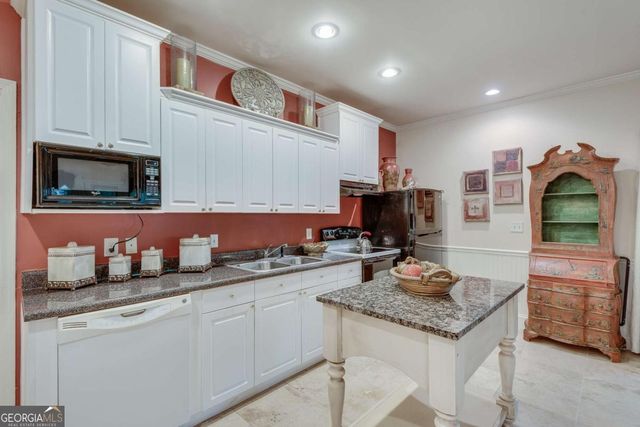 2341 Habersham Drive SW, Marietta, GA 30064