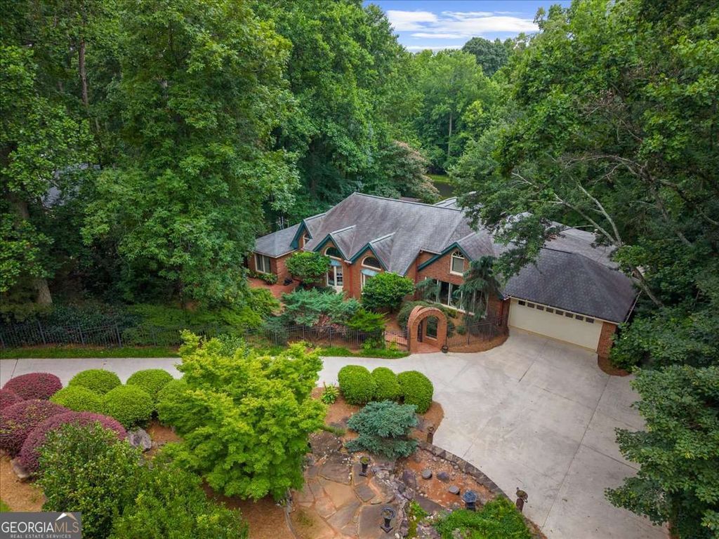 2341 Habersham Drive SW, Marietta, GA 30064