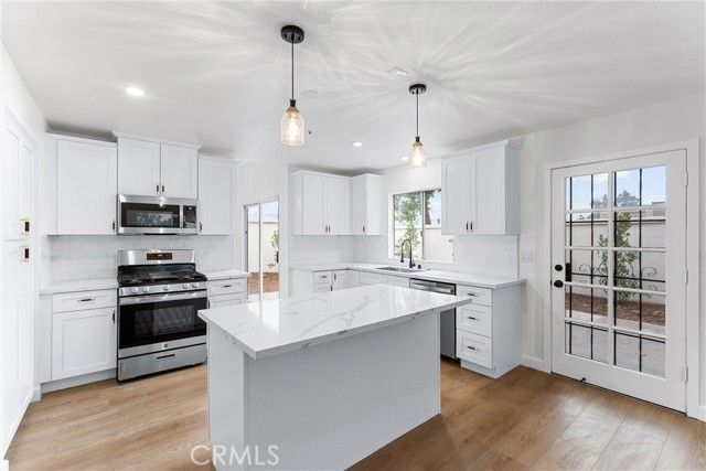 13677 Crawford Court, Fontana, CA 92336