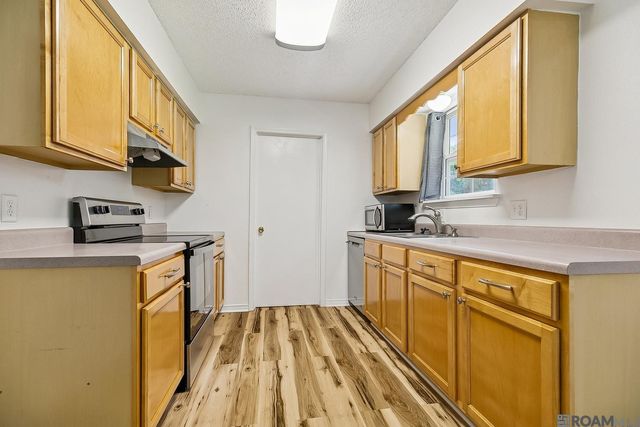 11216 Harvest Dr, Greenwell Springs, LA 70739