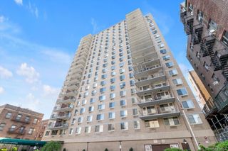 118-18 Union Turnpike 18CD, Kew Gardens, NY 11415