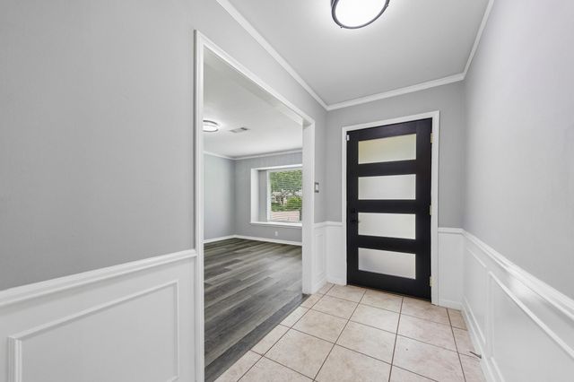 2503 Moss Hill Drive, Houston, TX 77080