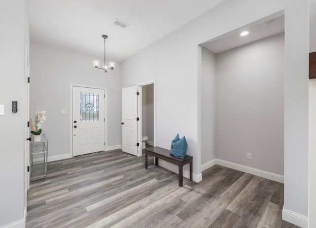 1013 Don Eve Court, Azle, TX 76020