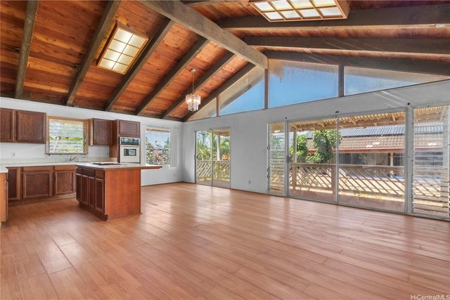 58-41 Kapuai Place, Haleiwa, HI 96712