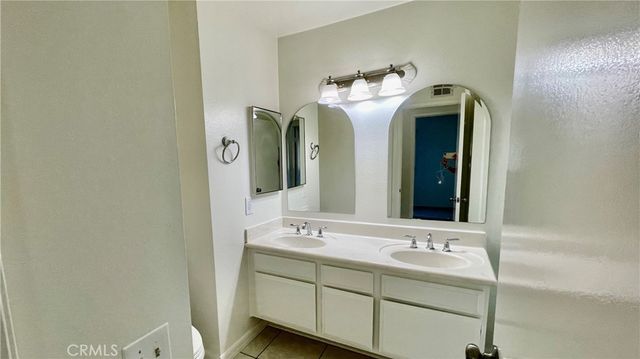 11102 Bermuda, Cerritos, CA 90703