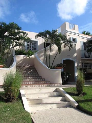 150 CANDELERO DRIVE 826, Humacao, PR 00791