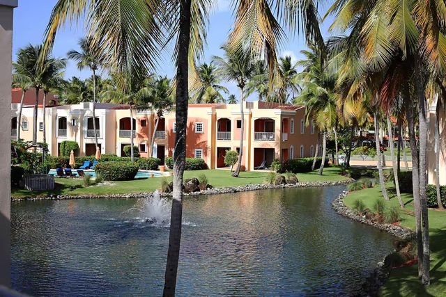 150 CANDELERO DRIVE 826, Humacao, PR 00791