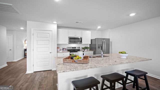 206 Birdsill Street, Statesboro, GA 30461