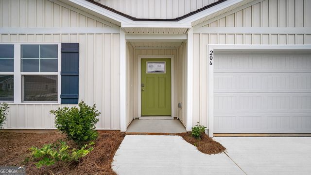 206 Birdsill Street, Statesboro, GA 30461