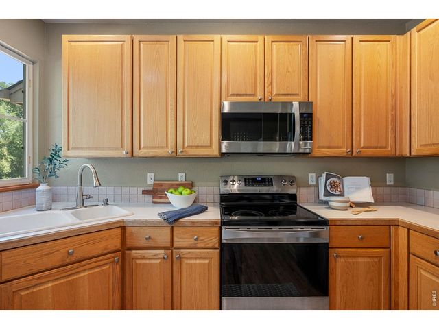 339 Lodgewood Pt, Lafayette, CO 80026