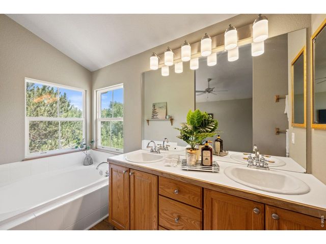 339 Lodgewood Pt, Lafayette, CO 80026