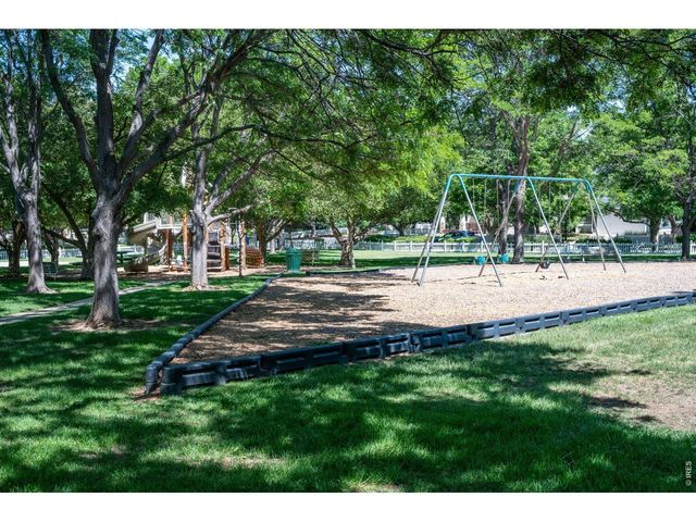 339 Lodgewood Pt, Lafayette, CO 80026