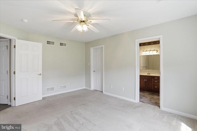 340 SUELINN DRIVE, Chambersburg, PA 17201