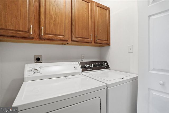 340 SUELINN DRIVE, Chambersburg, PA 17201