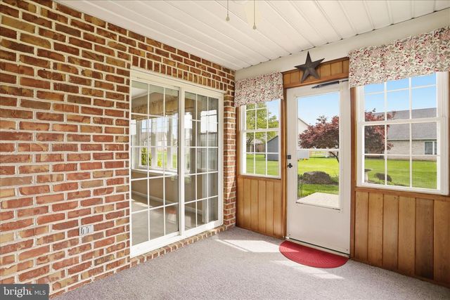 340 SUELINN DRIVE, Chambersburg, PA 17201