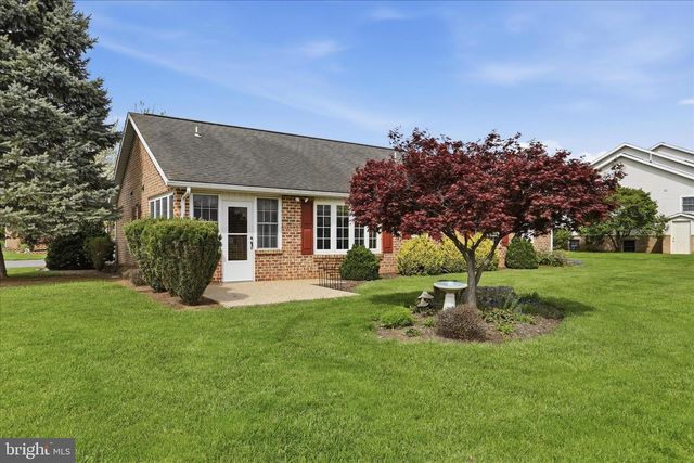 340 SUELINN DRIVE, Chambersburg, PA 17201