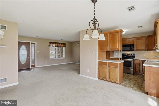 340 SUELINN DRIVE, Chambersburg, PA 17201