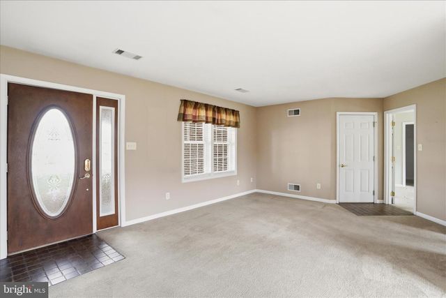 340 SUELINN DRIVE, Chambersburg, PA 17201