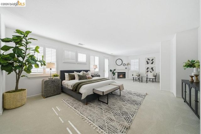 5350 Fernbank Dr, Concord, CA 94521
