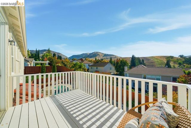 5350 Fernbank Dr, Concord, CA 94521