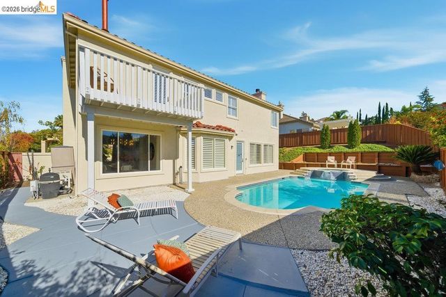 5350 Fernbank Dr, Concord, CA 94521