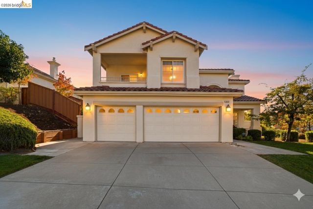 5350 Fernbank Dr, Concord, CA 94521