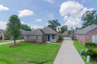 14297 Whispering Oaks Dr, Gonzales, LA 70737
